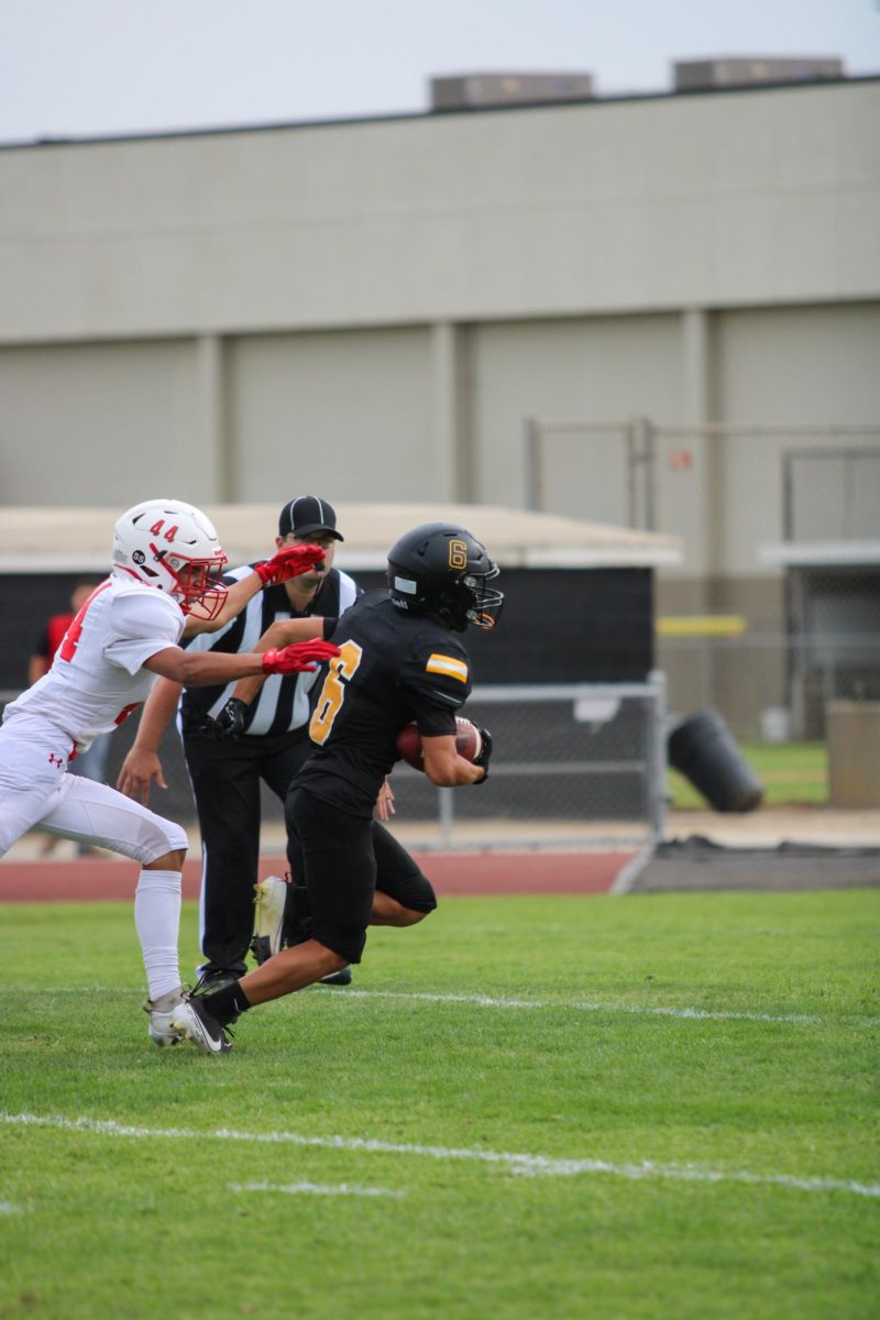 Hughson Huskies vs. Central Valley Hawks